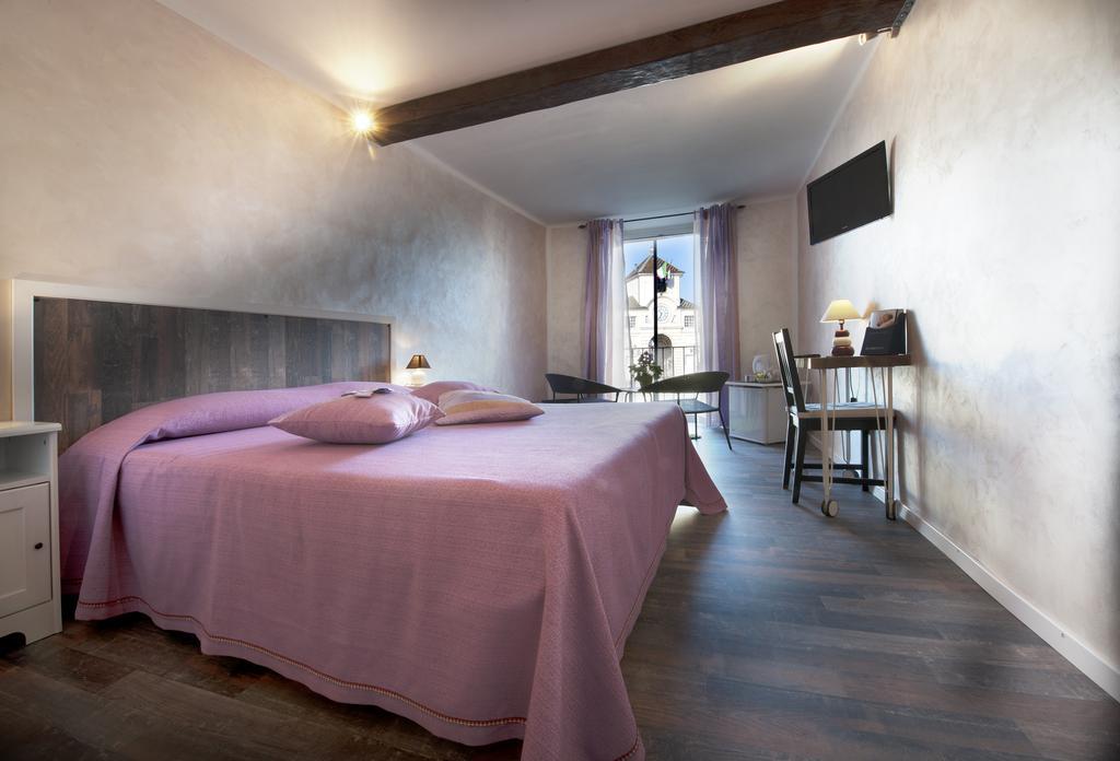 La Finestra Sulla Reggia Bed & Breakfast Venaria Reale Exterior photo