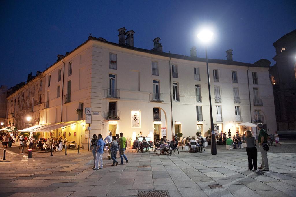 La Finestra Sulla Reggia Bed & Breakfast Venaria Reale Exterior photo
