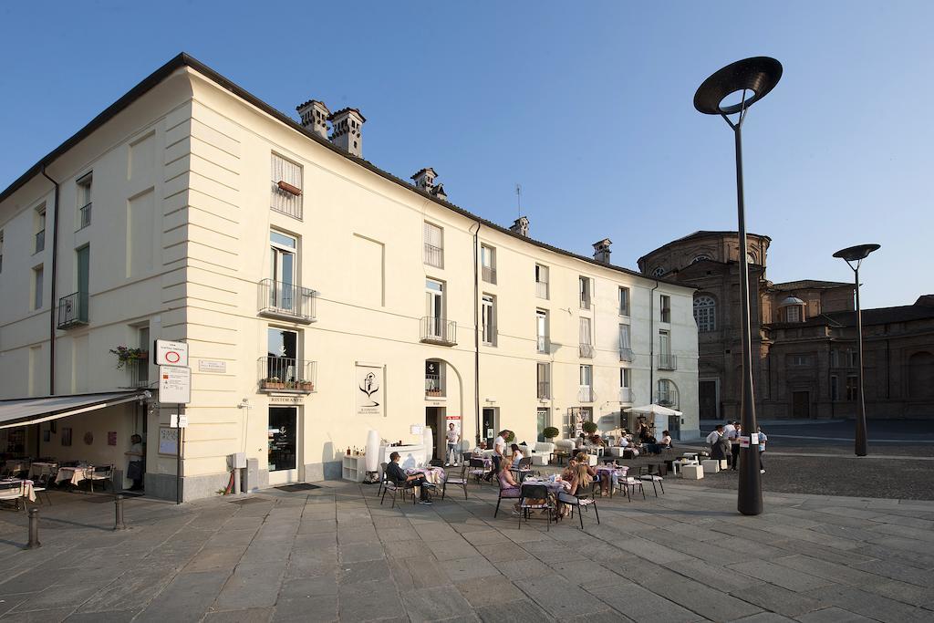 La Finestra Sulla Reggia Bed & Breakfast Venaria Reale Exterior photo